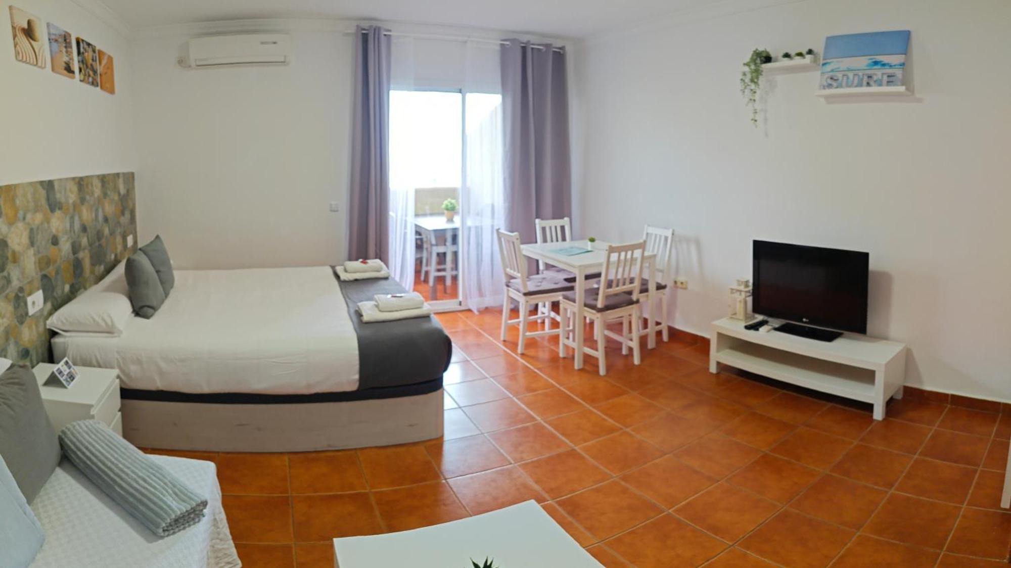 Benalbeach Casa Kito Suite 1ª Linea De Playa Benalmadena Exterior photo